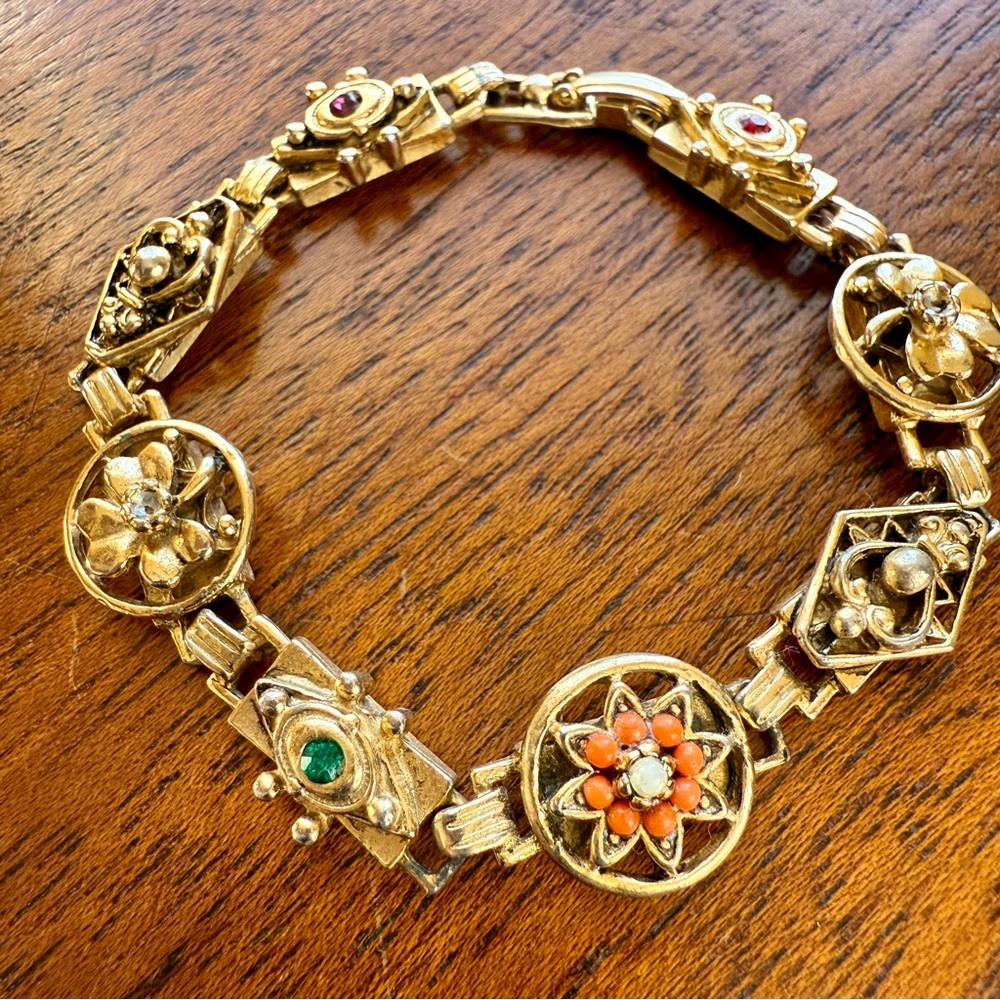 Gold Tone Bracelet in Victorian Goldette Style